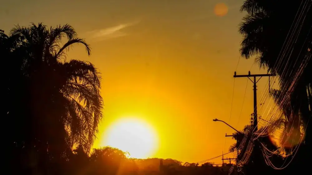MS tem alerta de calor de 42°C e umidade abaixo de 20%