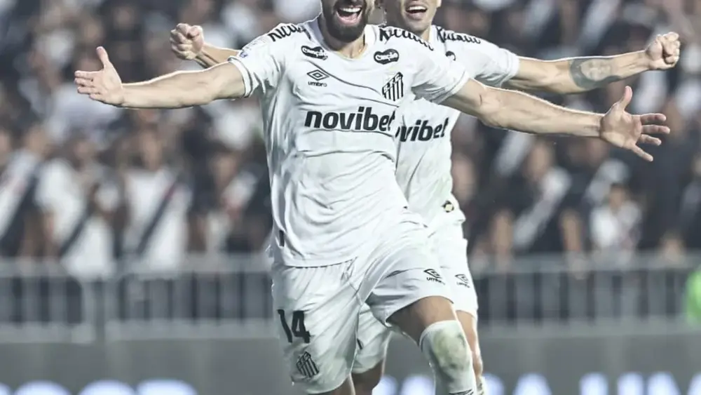 Santos e Atlético-MG vencem; Bahia empata em 3 a 3