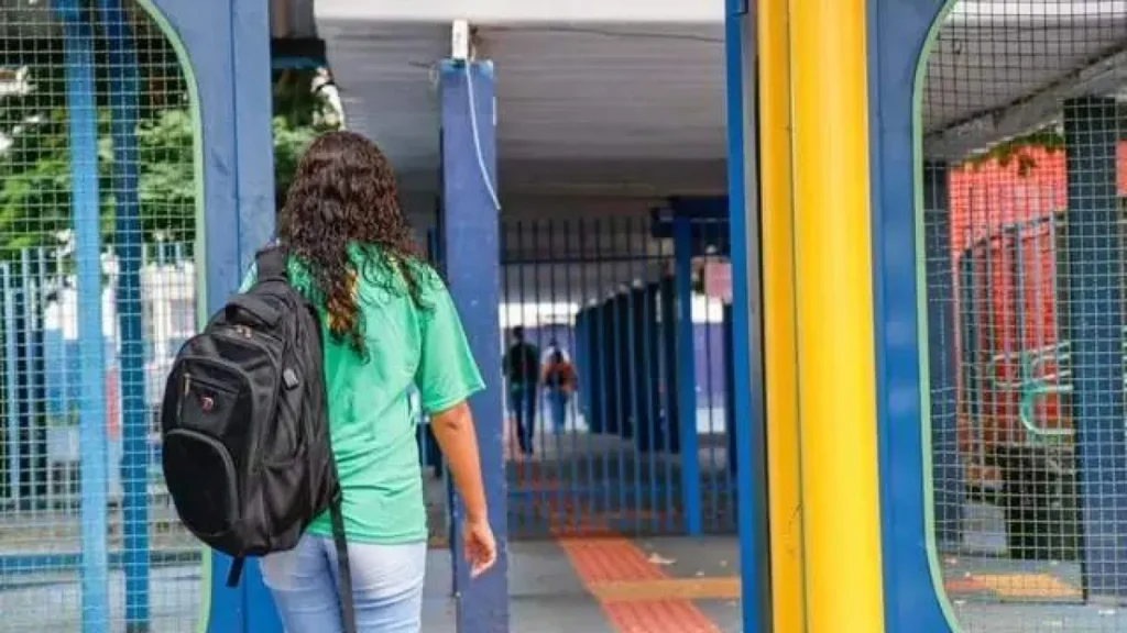 Ideb sobe no ensino médio de MS, mas aprendizado cai nas 4 maiores cidades