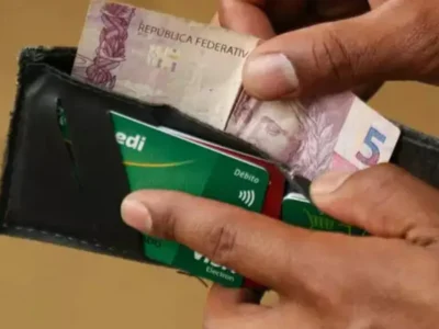 Brasileiros têm R$ 5,1 bilhões esquecidos em bancos; saque disponível